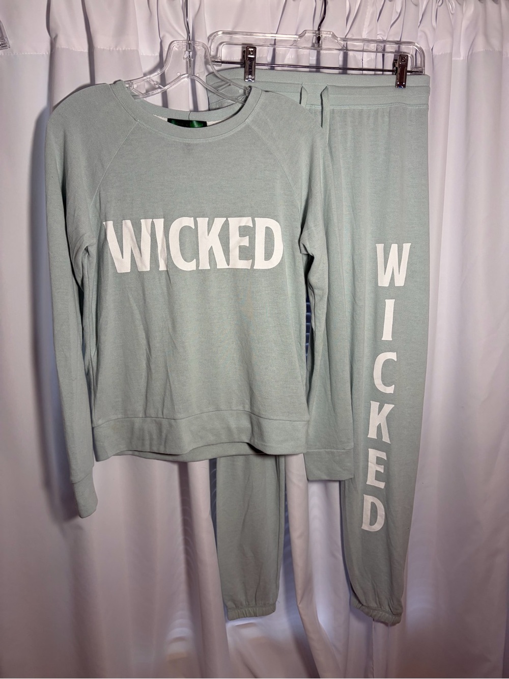 SPLENDID “Wicked” Light Green Lounge Set size S
